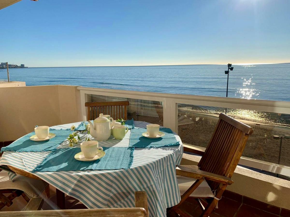 דירות פואנגירולה Espectacular 1ª Linea De Playa...Te Enamoraras!!! מראה חיצוני תמונה